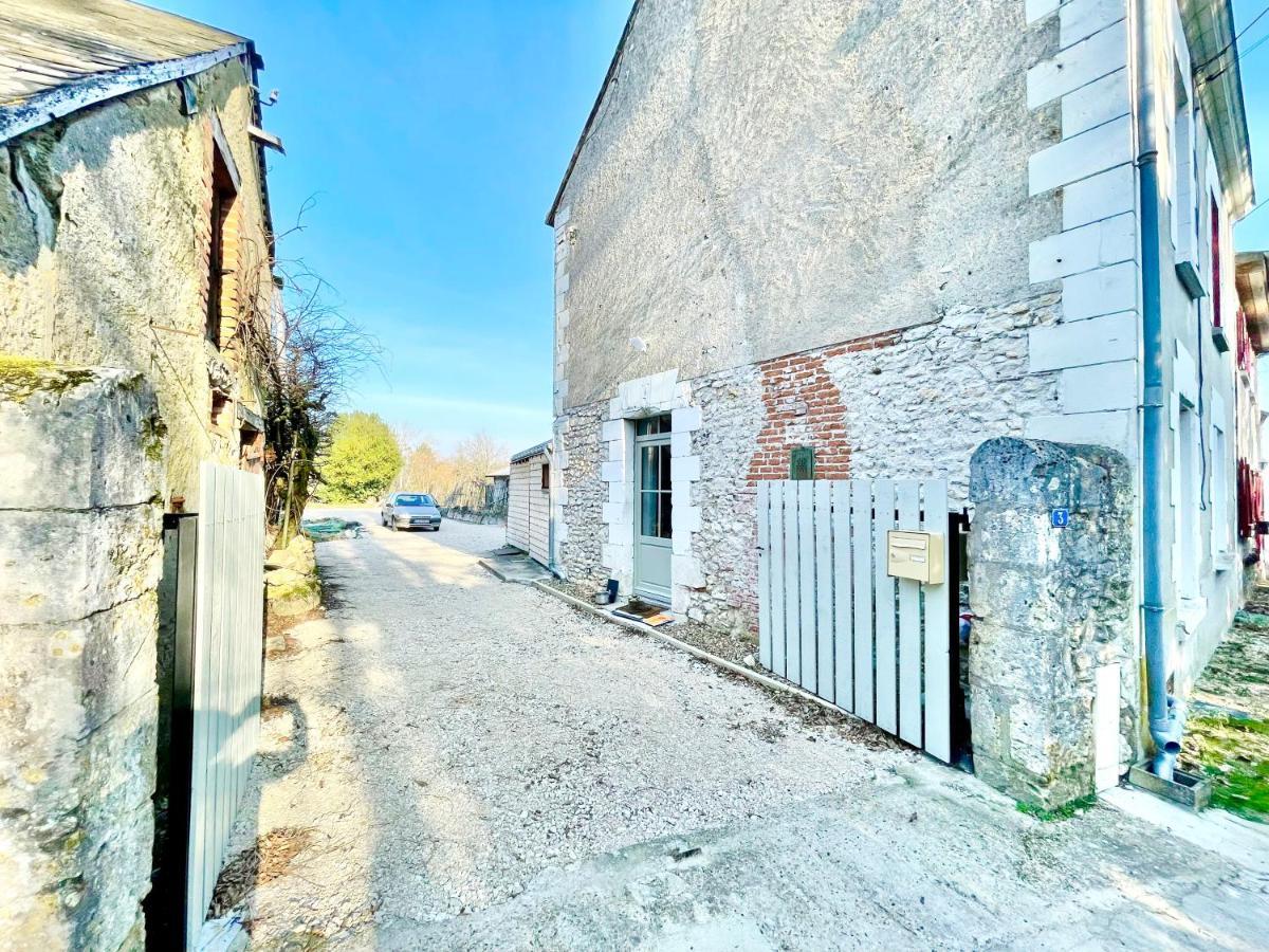 Les Hauts Du Bourg, Blois-Chambord-Amboise-Beauval Coulanges Exterior foto